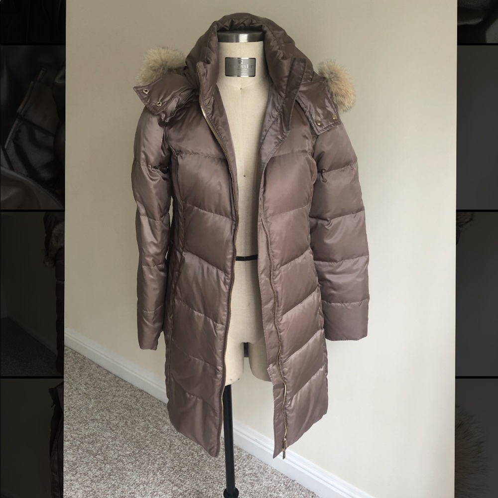 Tumi Puffer Coat with Fur Trim szS